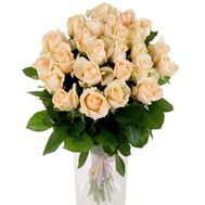 Букет із персикових троянд