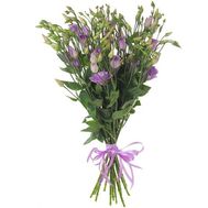 Эустомы в букете