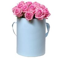 15 pink roses in a round box