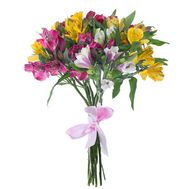 Букет із 11 різнокольорових троянд