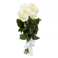 Букет із 9 білих троянд