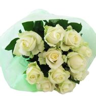 Букет із 11 білих троянд