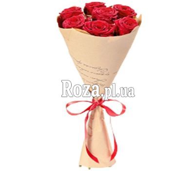 7 троянд в папері