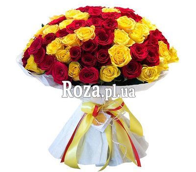 Букет із 101 червоної і жовтої троянди Букет із 101 червоної і жовтої троянди
