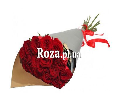Bouquet of red roses in paper Bouquet of red roses in paper