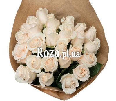Букет кремових троянд в папері Букет кремових троянд в папері