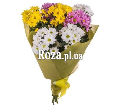 Невеликий букет із хризантем