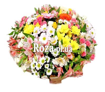 Строкатий букет квітів Строкатий букет квітів