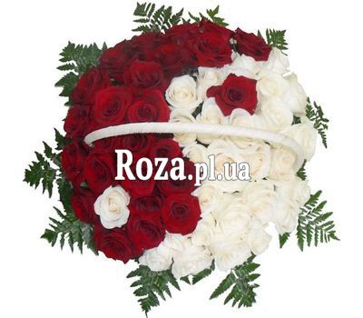 Кошик з 51 троянди Кошик з 51 троянди